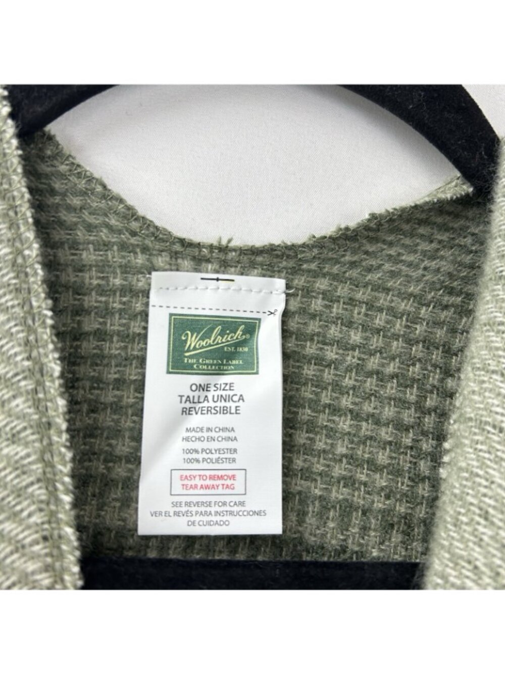 Woolrich Plaid Reversible Cozy Blanket Wrap Green One Size OS NWT - Picture 4 of 7